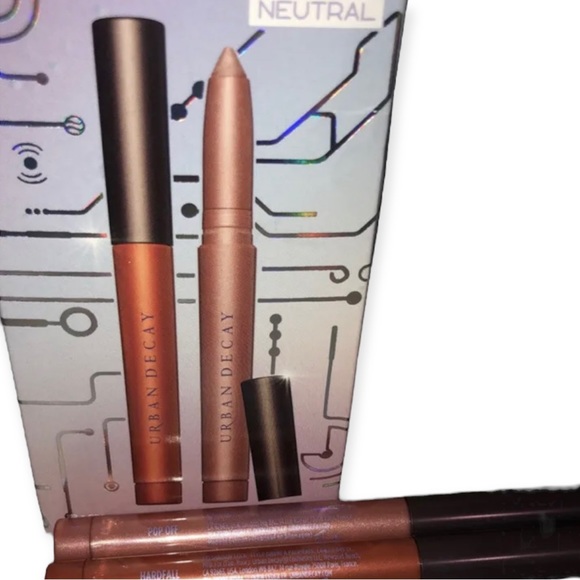 URBAN DECAY Cyber Shift Eyeshadow Stick Duo Neutral 24/7 Popoff & Hardfall - Picture 6 of 16